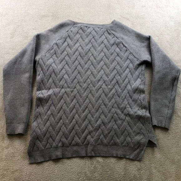 Cyrus Womens Sweater Medium Textured Long Sleeve Gray Chevron Knit Cozy Casual - Picture 10 of 10
